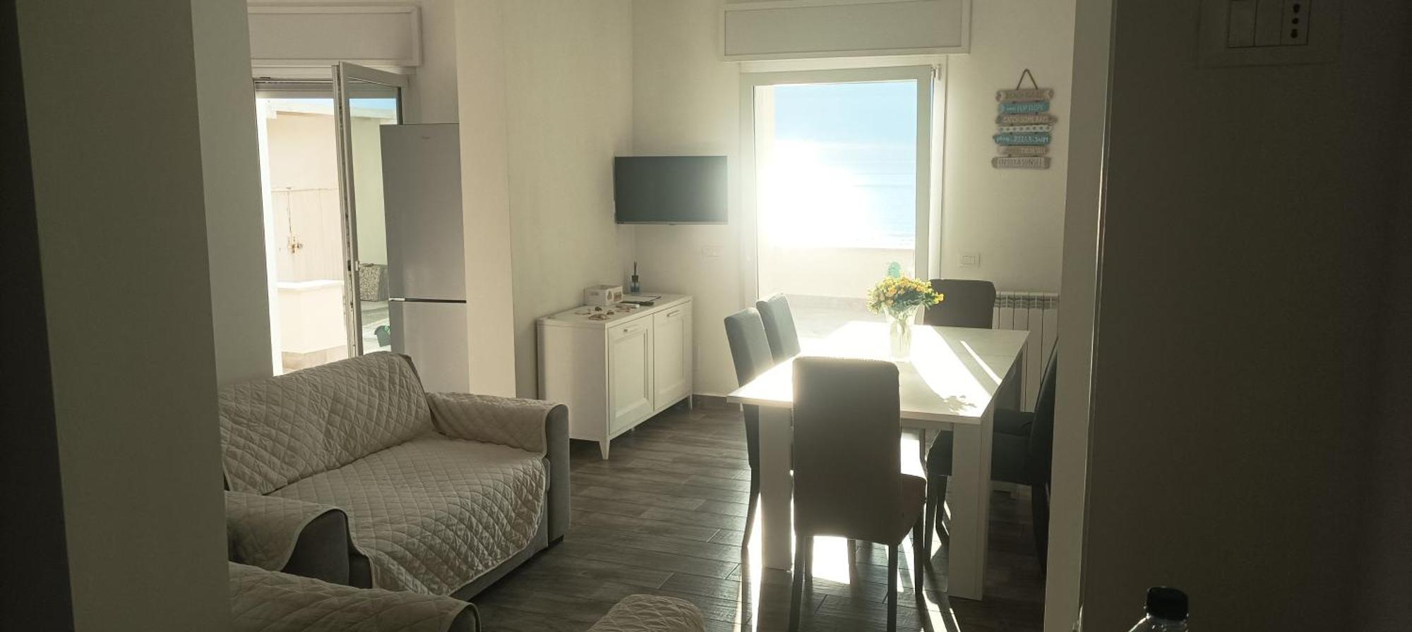 The Suite On The Beach Torvaianica Eksteriør billede